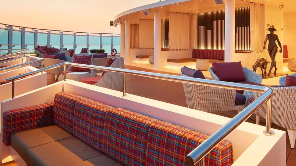 Costa Schiff Außendeck